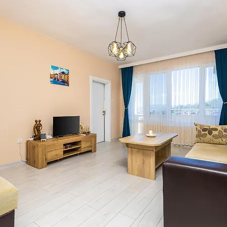 Bright Modern 2bd With Panoramic View By Flat Mаnager 플로브디프